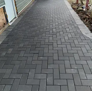 Residential Masonry walk way